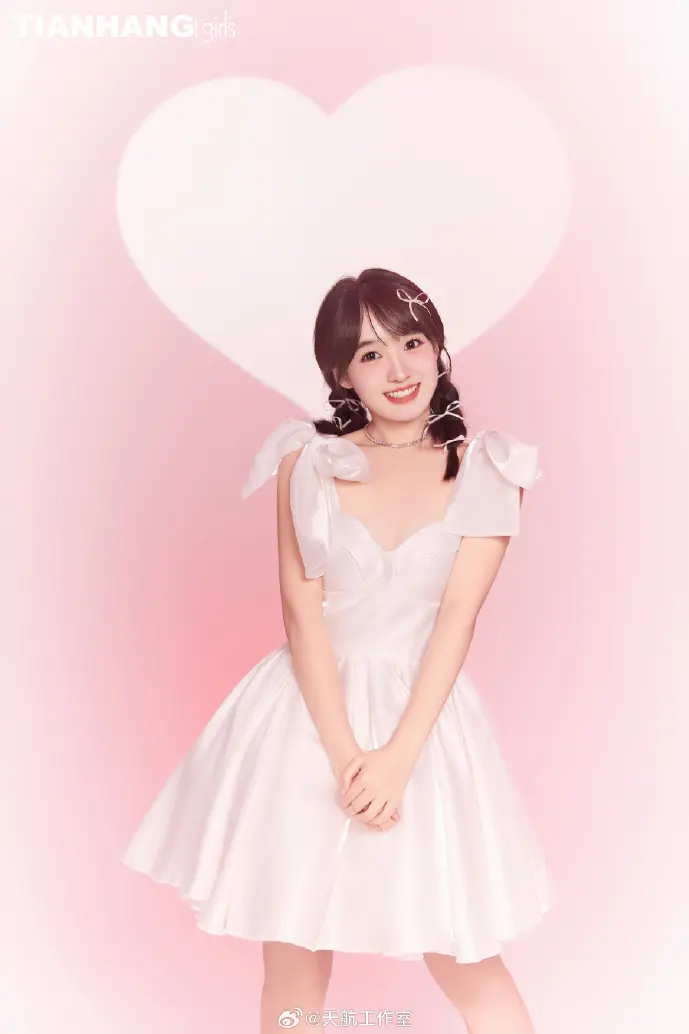 渡边麻友舞台照